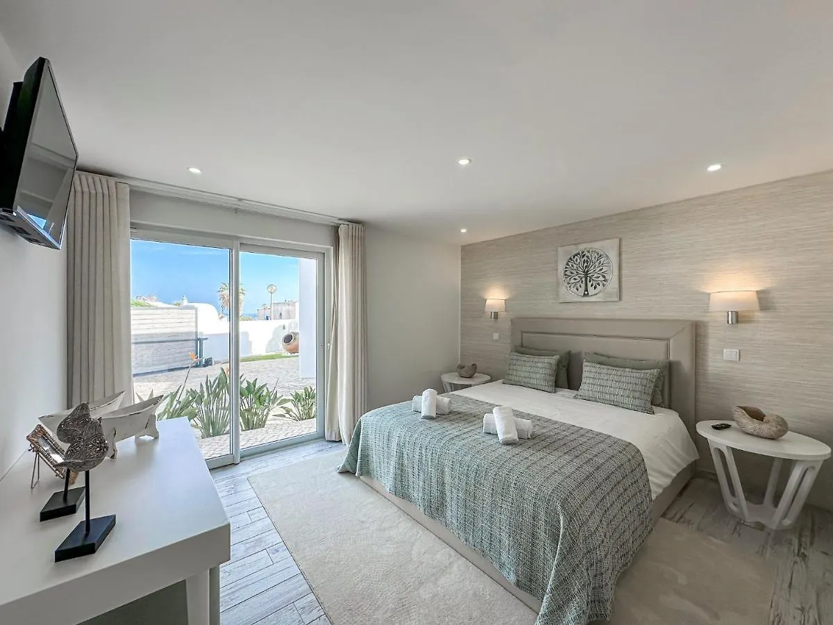 Luxury Villa Heated Pool, Walk To Sao Rafael Beach, Albufeira 0*,  Portugalsko