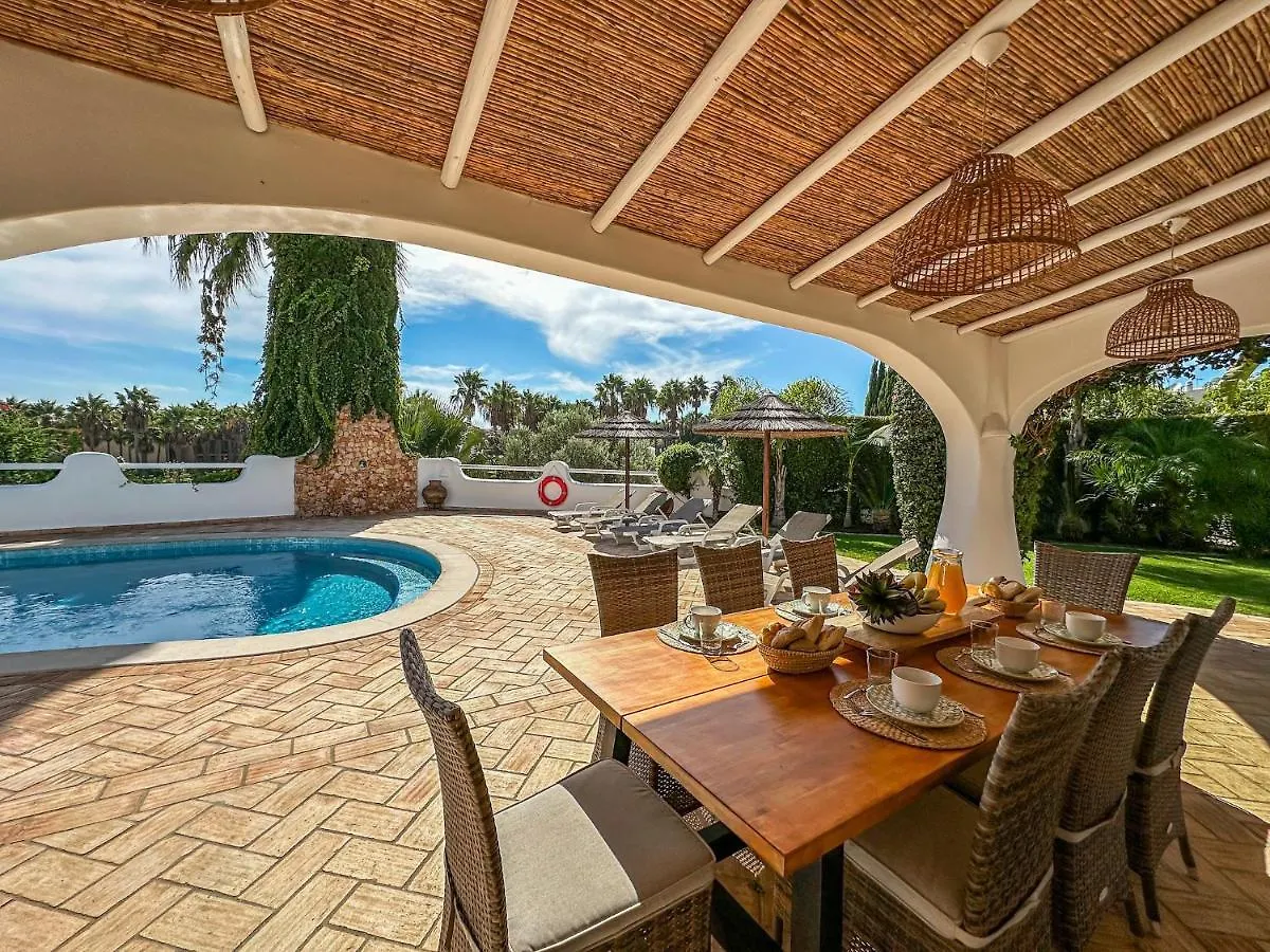Luxury Villa Heated Pool, Walk To Sao Rafael Beach, Albufeira
