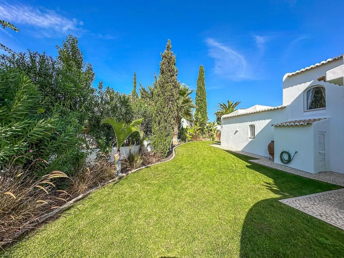Luxury Villa Heated Pool, Walk To Sao Rafael Beach, Albufeira