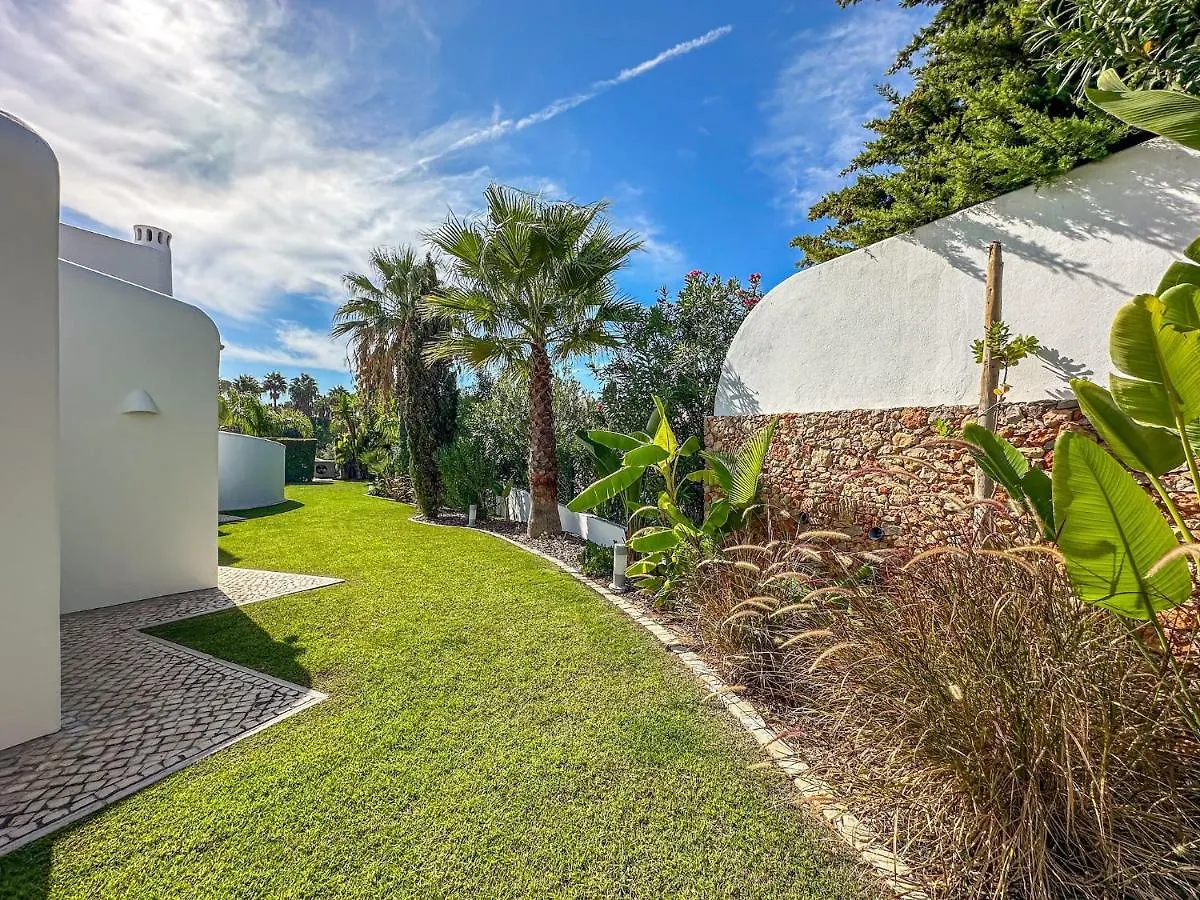Luxury Villa Heated Pool, Walk To Sao Rafael Beach, Albufeira