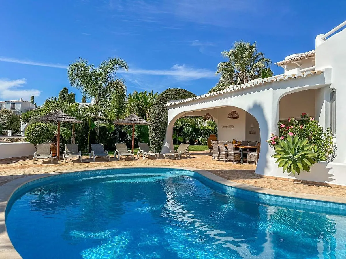Luxury Villa Heated Pool, Walk To Sao Rafael Beach, Albufeira